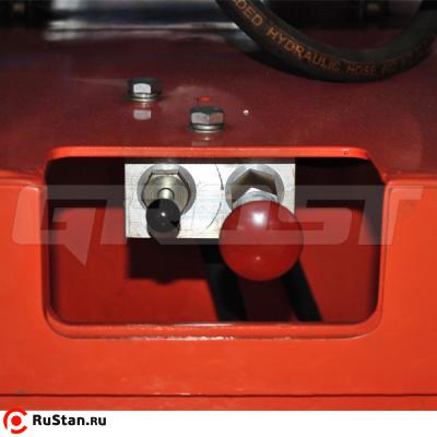 Самоходный подъемник ножничного типа GROST SPX F3-10000 фото №4 Самоходный подъемник ножничного типа GROST SPX F3-10000 фото №4