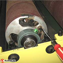 Точная регулировка барабанов по высоте относительно друг друга обеспечивает высокое качество обработанной поверхности. фото №4 Точная регулировка барабанов по высоте относительно друг друга обеспечивает высокое качество обработанной поверхности. фото №4