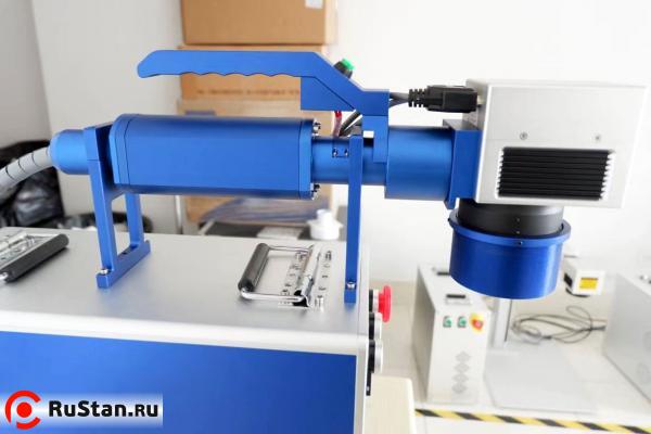 Ручной лазерный маркер по металлу Foton ABN-30S фото №6 Ручной лазерный маркер по металлу Foton ABN-30S фото №6