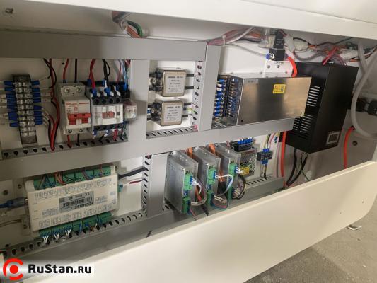 Лазерный ЧПУ станок для резки и гравировки RAPTOR S1390 PRO (YONGLI A6S 130W, CW5200, Ruida) фото №15 Raptor S1390 PRO фото №15