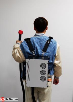 Ручной аппарат лазерной очистки металла от ржавчины и краски RAPTOR F100WR фото №5 RAPTOR F100WR фото №5