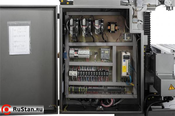 Универсальный фрезерный станок JET JUTM-1632 Servo DRO фото №15 JET JUTM-1632 Servo DRO фото №15