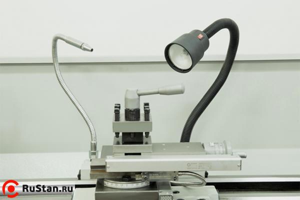 В стандартную комплектацию входят: система подачи СОЖ и станочный светильник местного освещения. фото №2 METAL MASTER X32100 фото №2