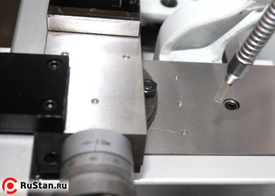 Все подвижные части станка оснащены тавотницами. фото №4 METAL MASTER X32100K фото №4
