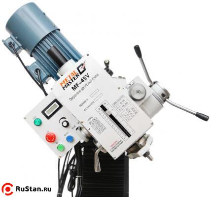 Фрезерная головка может наклоняться вокруг продольной оси вправо и влево ± 90°. Угол поворота отображается на линейке. фото №2 Фрезерная головка может наклоняться вокруг продольной оси вправо и влево ± 90°. Угол поворота отображается на линейке. фото №2