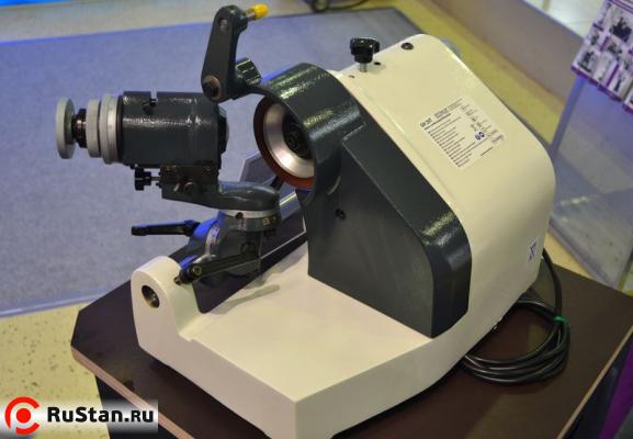 Станок для заточки инструмента Optimum GH 20T фото №12 Станок для заточки инструмента Optimum GH 20T фото №12