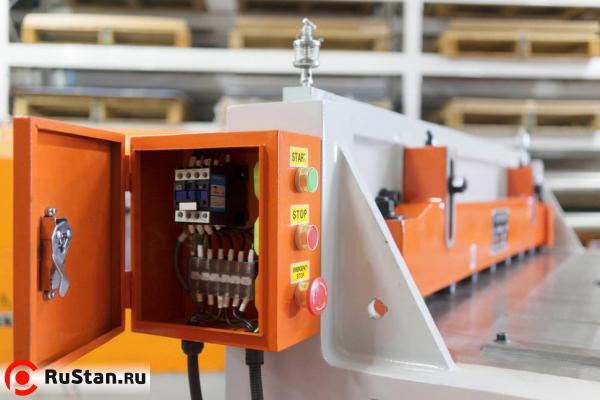 Stalex Q11-4x2500 электрошкаф фото №4 Stalex Q11-4x2500 электрошкаф фото №4