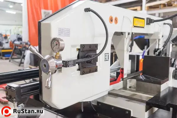 Автоматический ленточнопильный станок фото №2 Stalex BS-460GBA фото №2