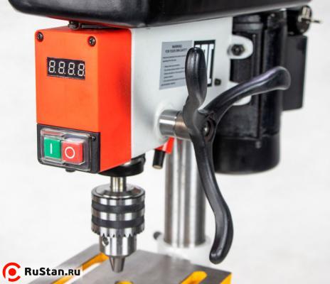 Настольный сверлильный станок VISPROM B-1313B/230 фото №2 VISPROM B-1313B/230 фото №2