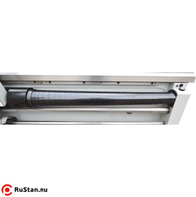 На ходовой винт смонтирован защитный кожух для защиты от стружки. фото №7 METAL MASTER Z56150 фото №7