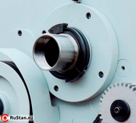 Внутренний диаметр шпинделя составляет 52 мм. фото №7 METAL MASTER ZX41100 фото №7